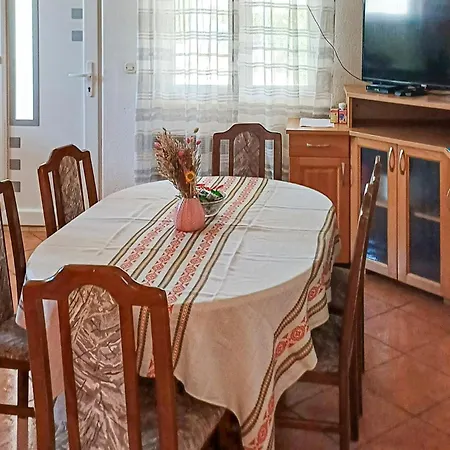 Lovely In With Wifi Holiday home Kraj (Zadar)