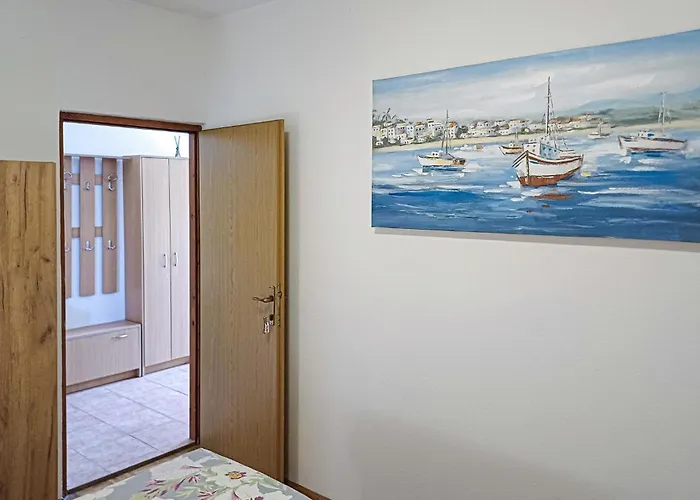 Semesterbostad Stunning In