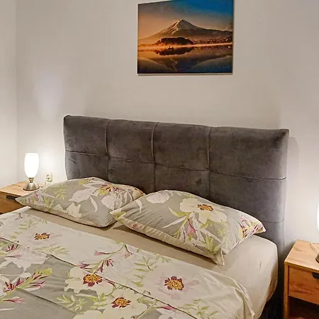 Luxurious In Nyaraló *